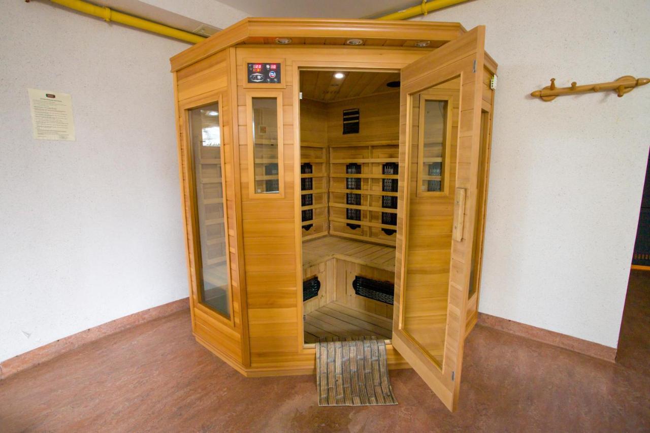 Farys - Swietna Lokalizacja, Sauna, Jacuzzi, Piekne Widoki Z Okien كرينيتسا زدروي المظهر الخارجي الصورة